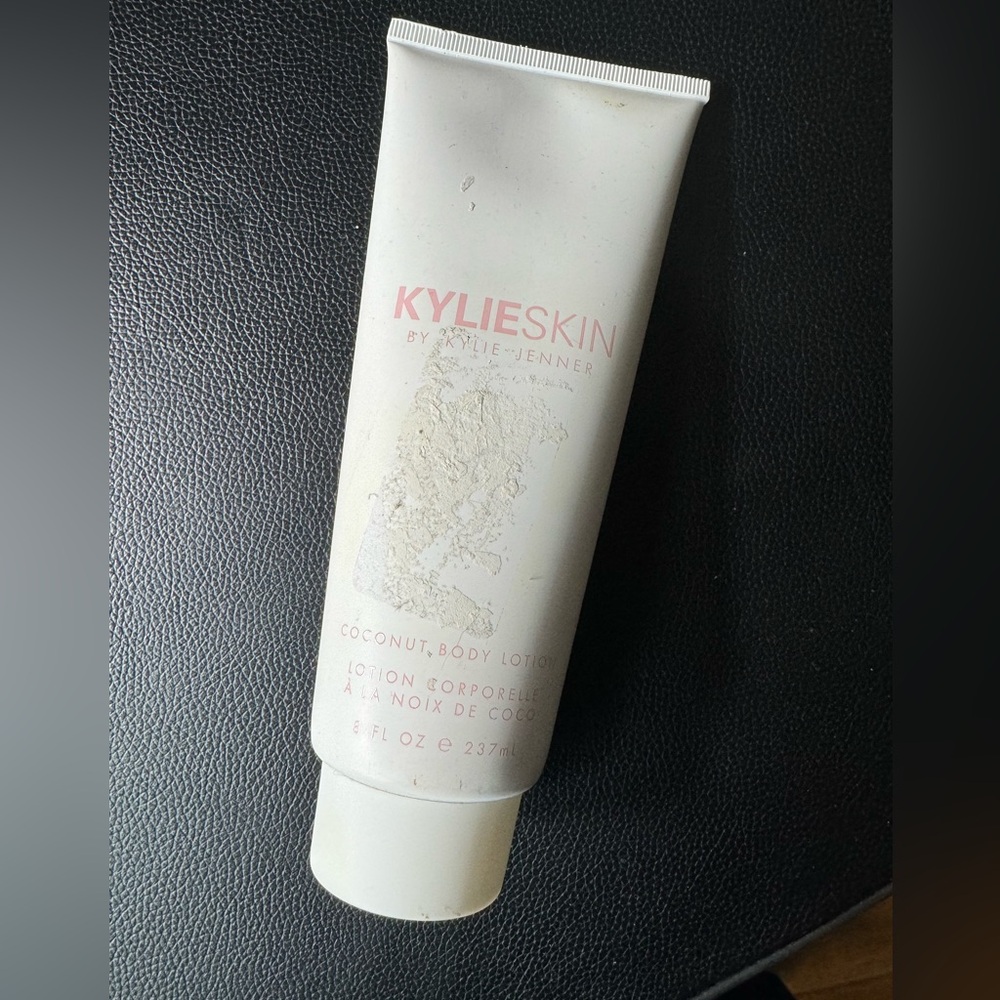 Kylie Skin body lotion coconut NWT